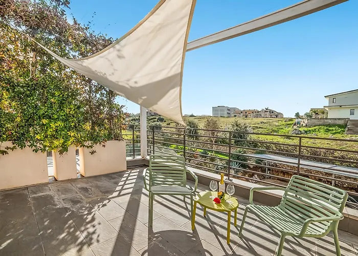 Alternative & 4* Scorrano (Apulia)